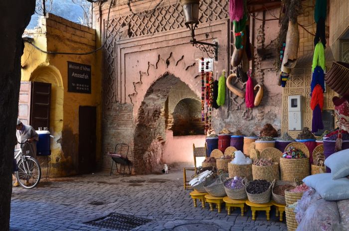 marrakech-2943147_1280.jpg