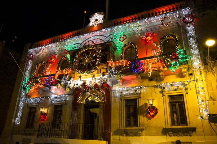 ChristmasStreetDecorations_8_.jpg