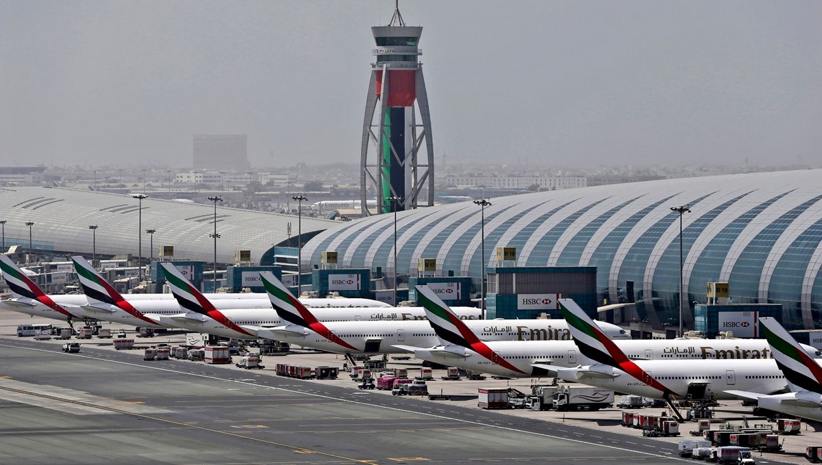 Emirates ABD'ye uçuşları askıya aldı