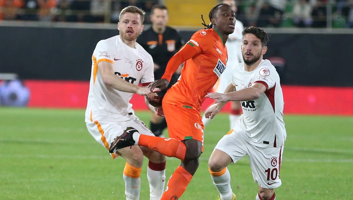 SON DAKİKA: Ziraat Türkiye Kupası: Galatasaray çeyrek finalde