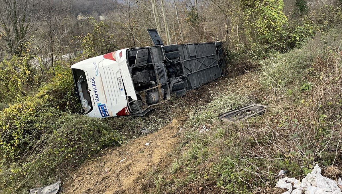SON DAKİKA HABERİ: Bartın'da yolcu otobüsü devrildi: 39 yaralı