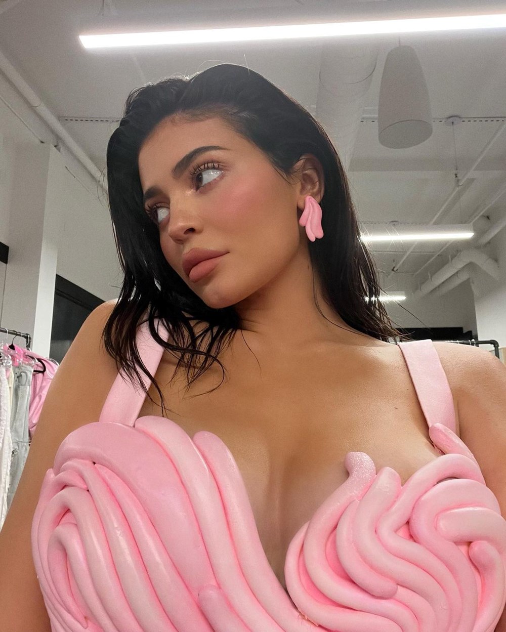 Kylie Jenner ve Kim Kardashian'dan Instagram eleştirisi: TikTok olmaya çalışmayın - 8